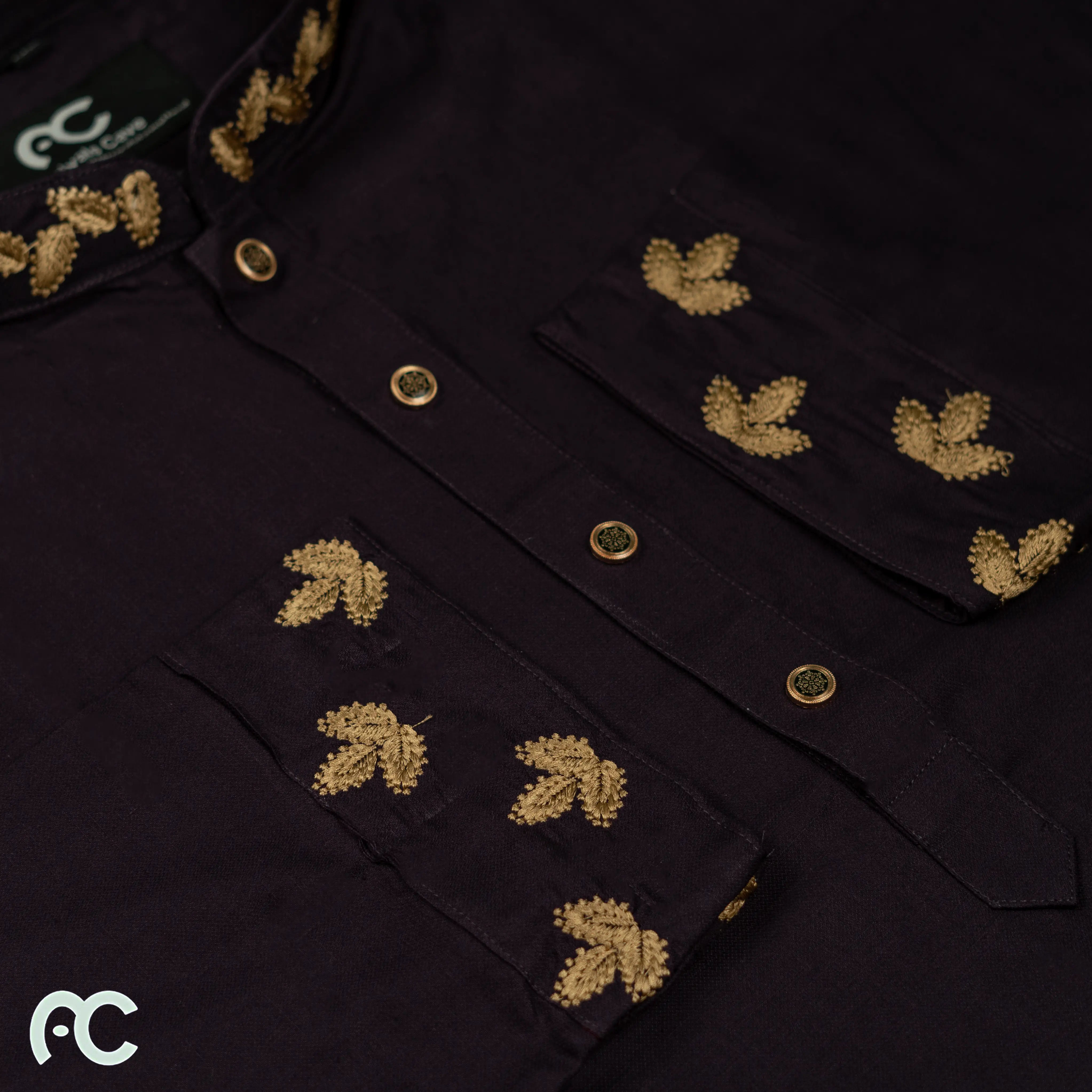 Shahzad — detail view